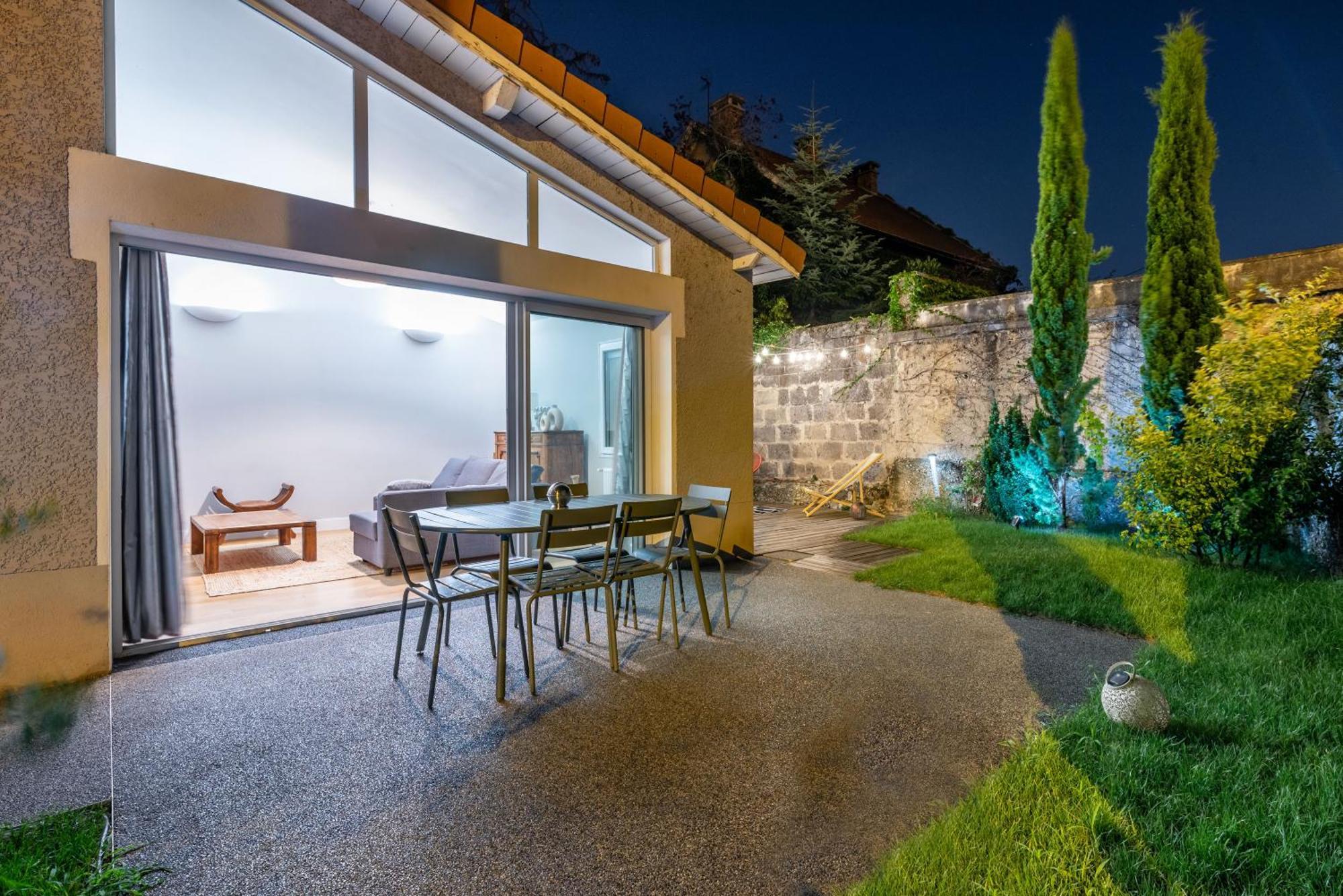 La Villa Sassolini Avec Jacuzzi Ліон Екстер'єр фото