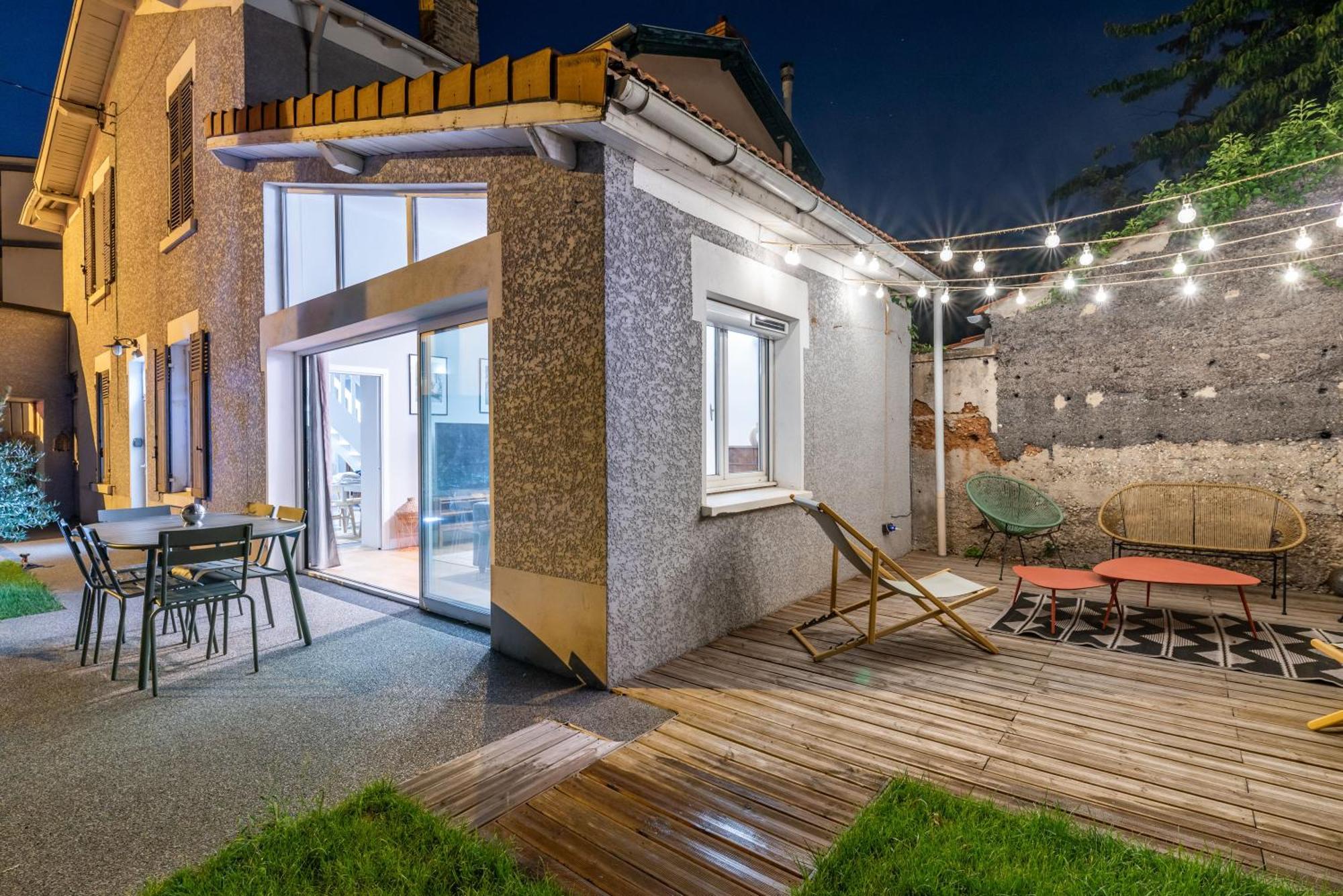 La Villa Sassolini Avec Jacuzzi Ліон Екстер'єр фото