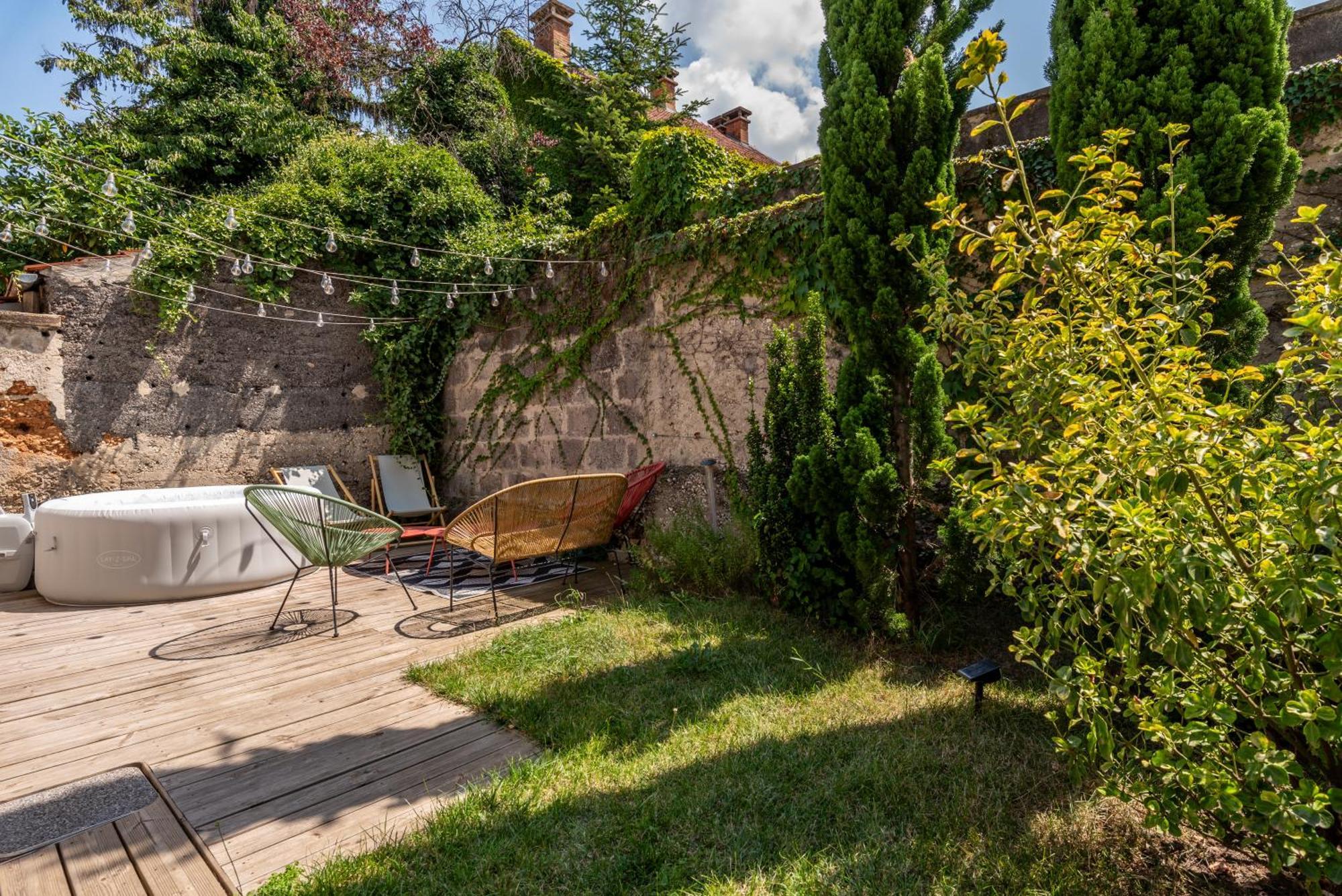 La Villa Sassolini Avec Jacuzzi Ліон Екстер'єр фото