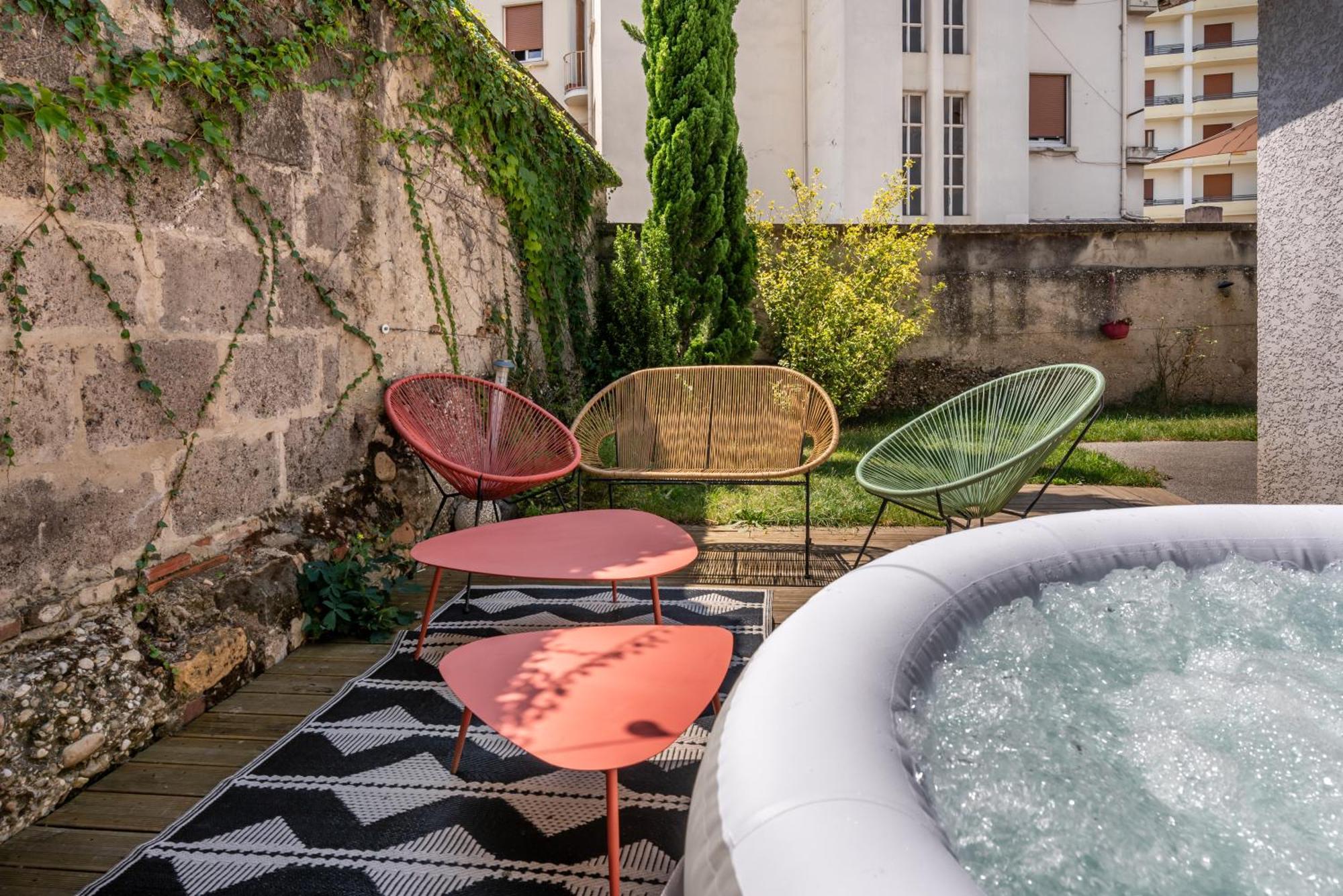 La Villa Sassolini Avec Jacuzzi Ліон Екстер'єр фото